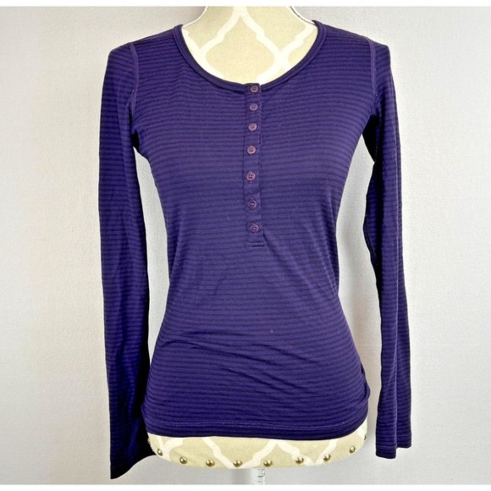 ICEBREAKER Womens 200 Merino Wool Long Sleeve Henley Size Small Purple Stripe